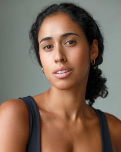 Briony Scarlett Headshot